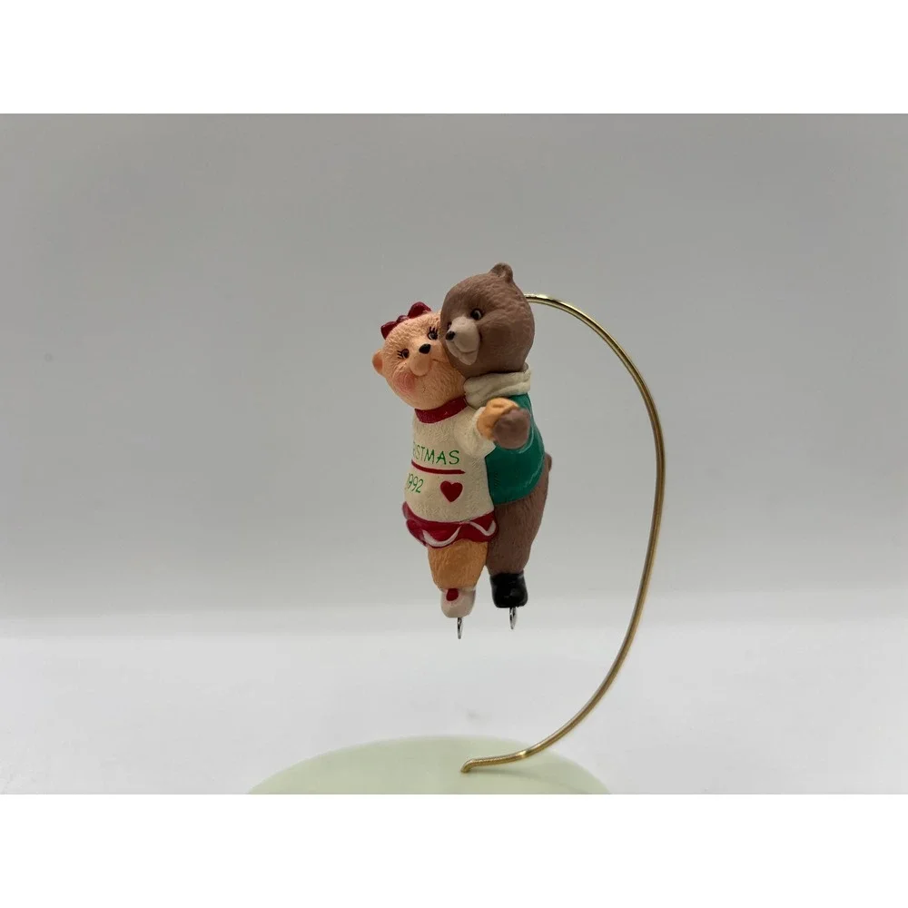Hallmark Keepsake Ornament Dated 1992 Love to Skate Handcrafted Vintage